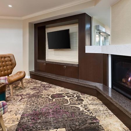 Residence Inn By Marriott State College Bagian luar foto