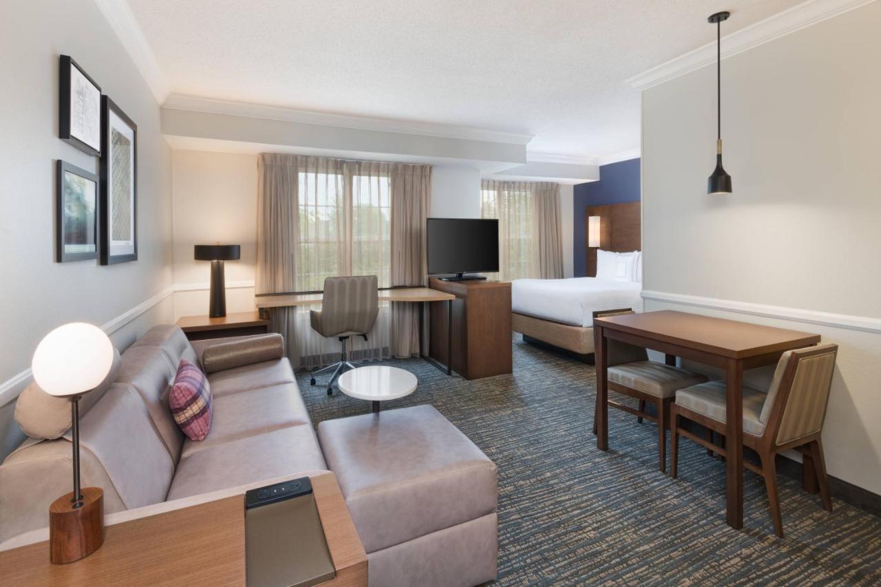 Residence Inn By Marriott State College Bagian luar foto