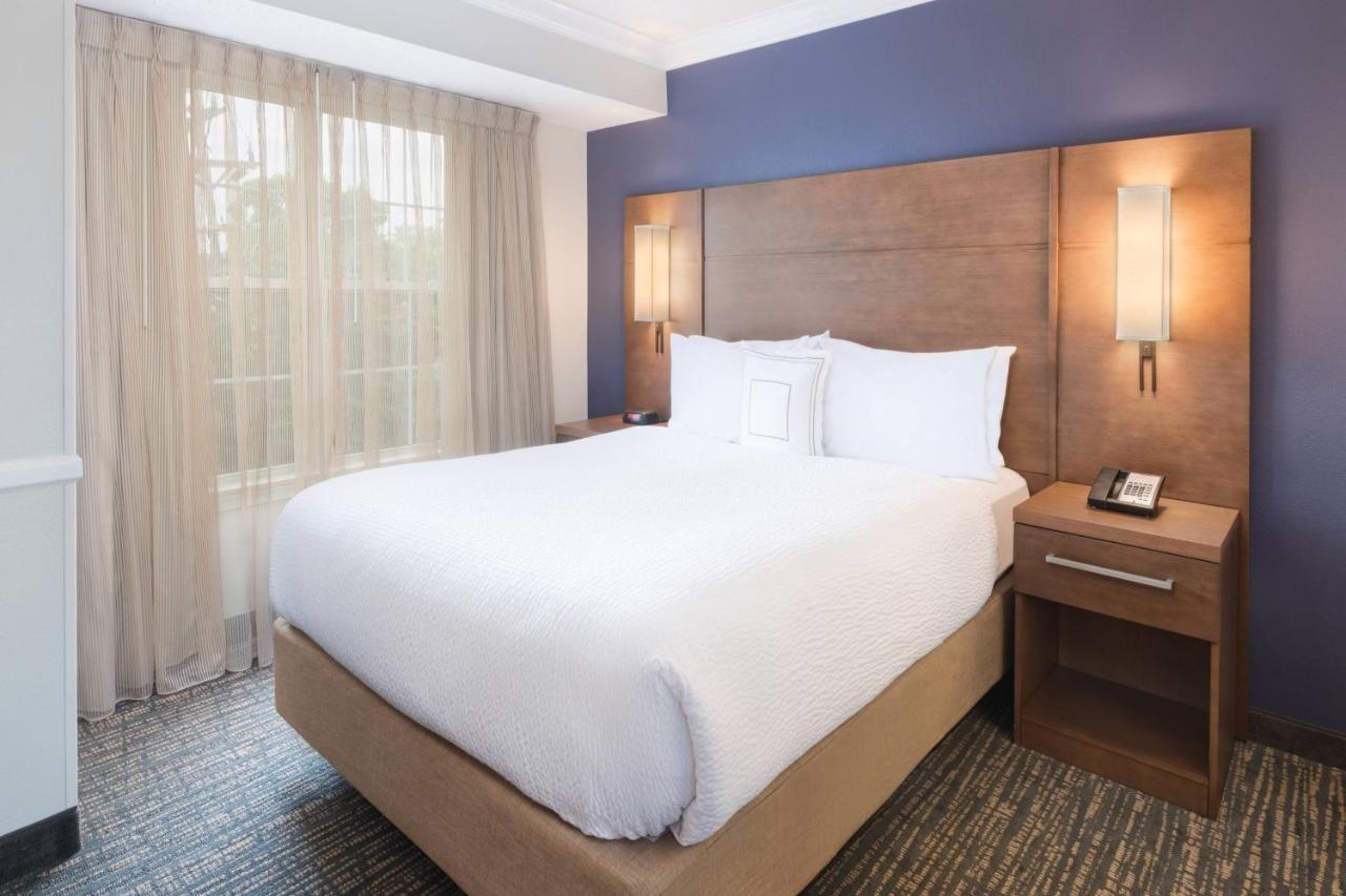 Residence Inn By Marriott State College Bagian luar foto