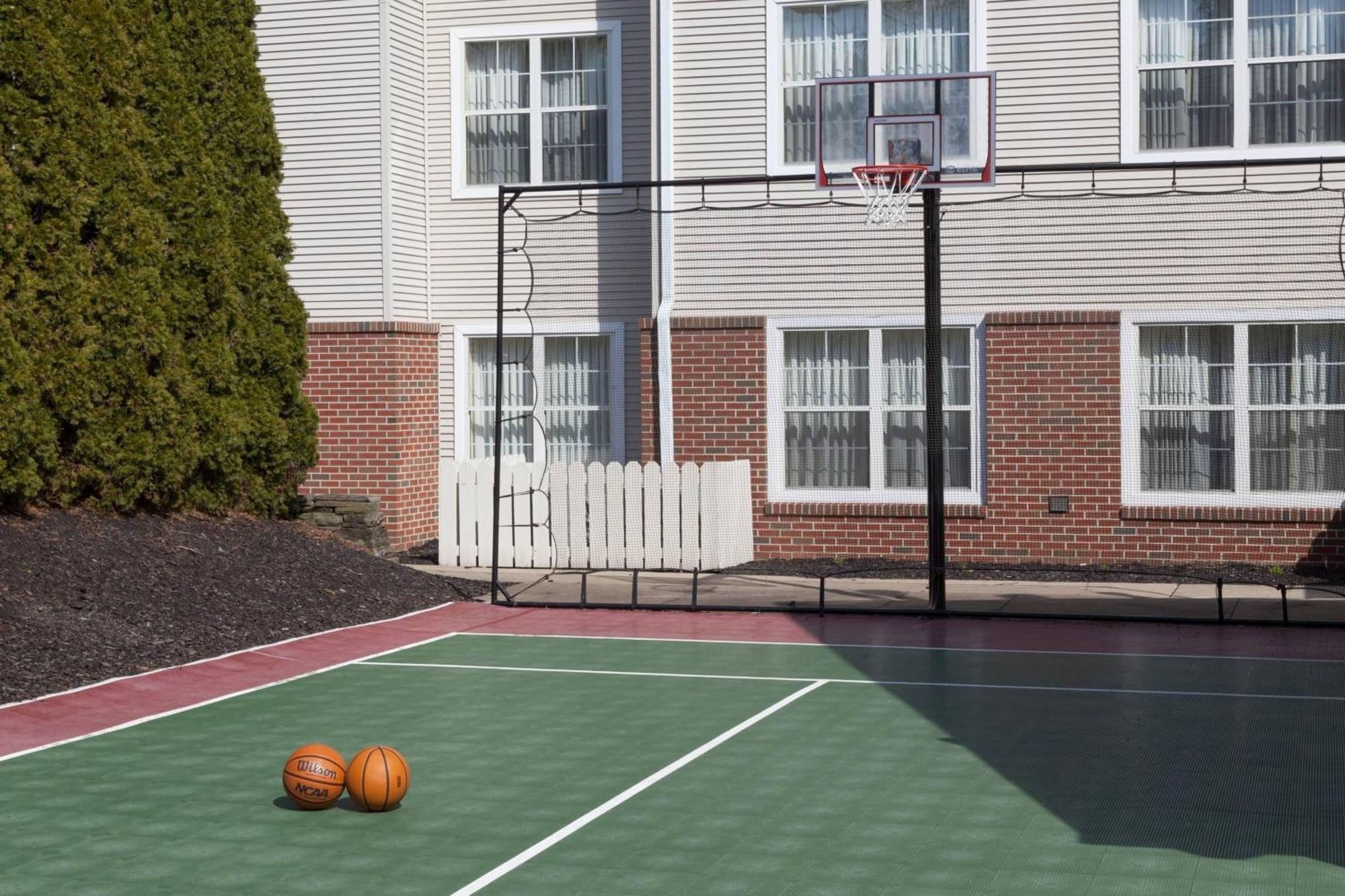 Residence Inn By Marriott State College Bagian luar foto