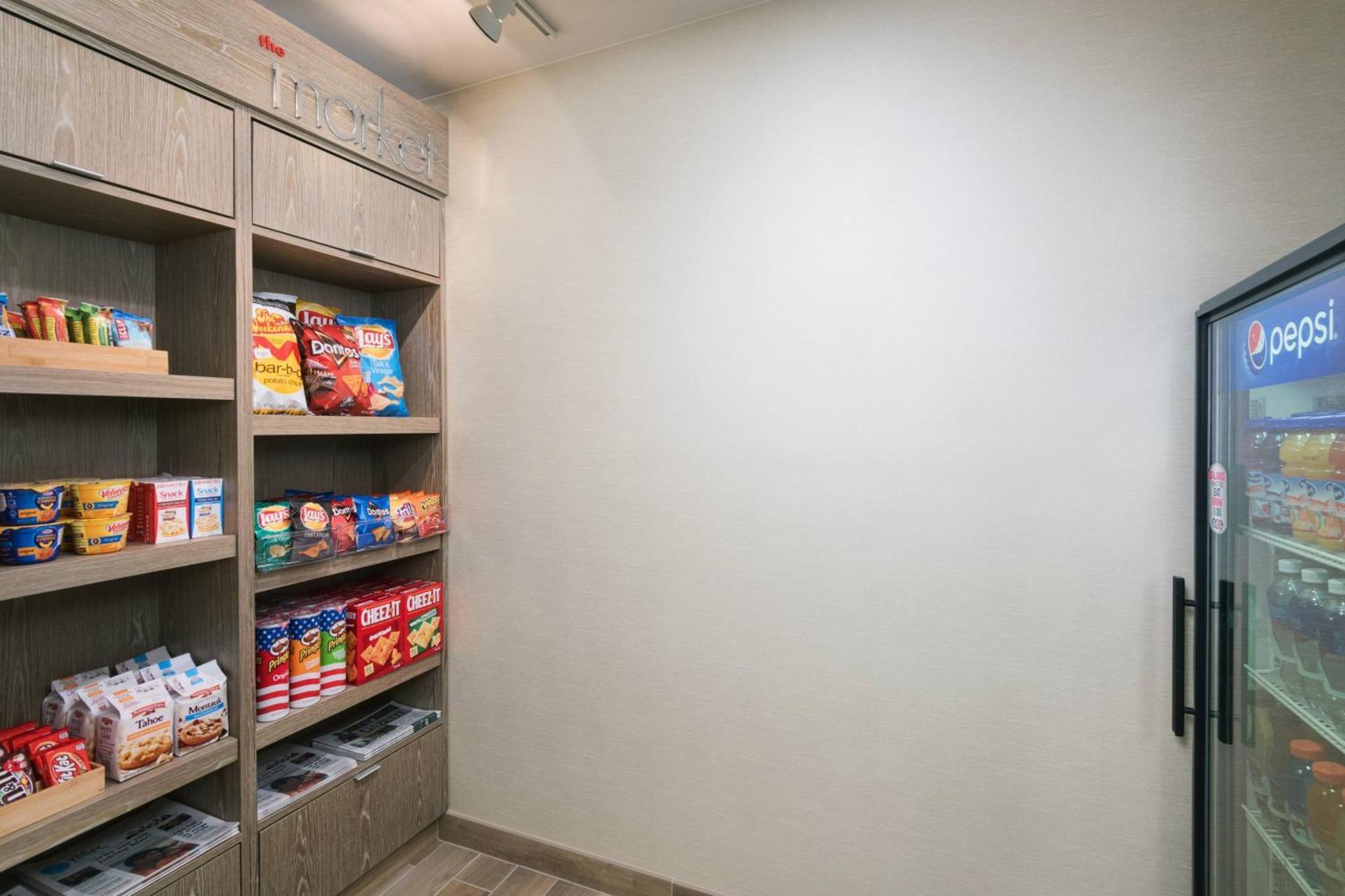 Residence Inn By Marriott State College Bagian luar foto