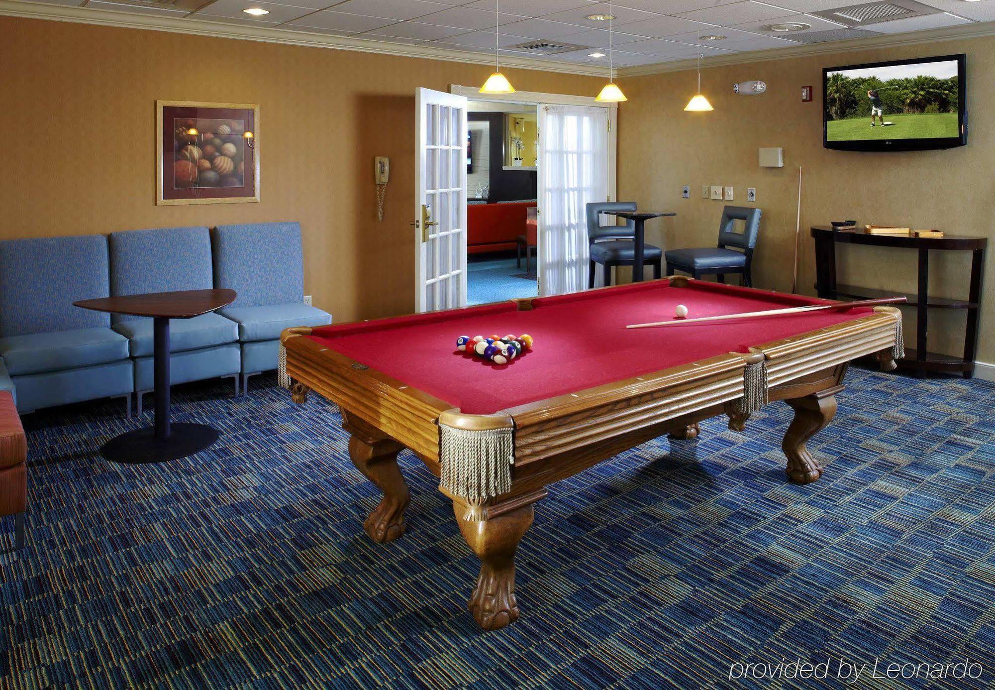 Residence Inn By Marriott State College Bagian luar foto