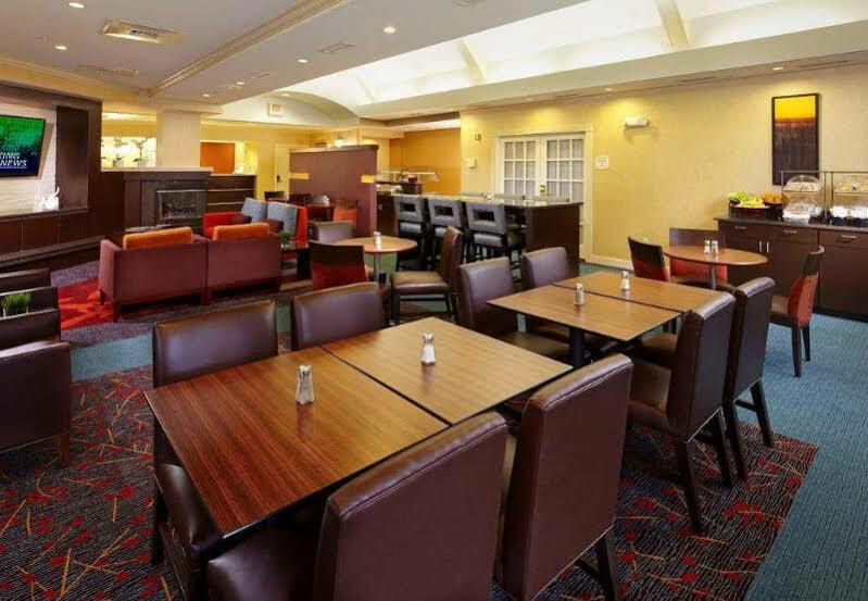Residence Inn By Marriott State College Bagian luar foto