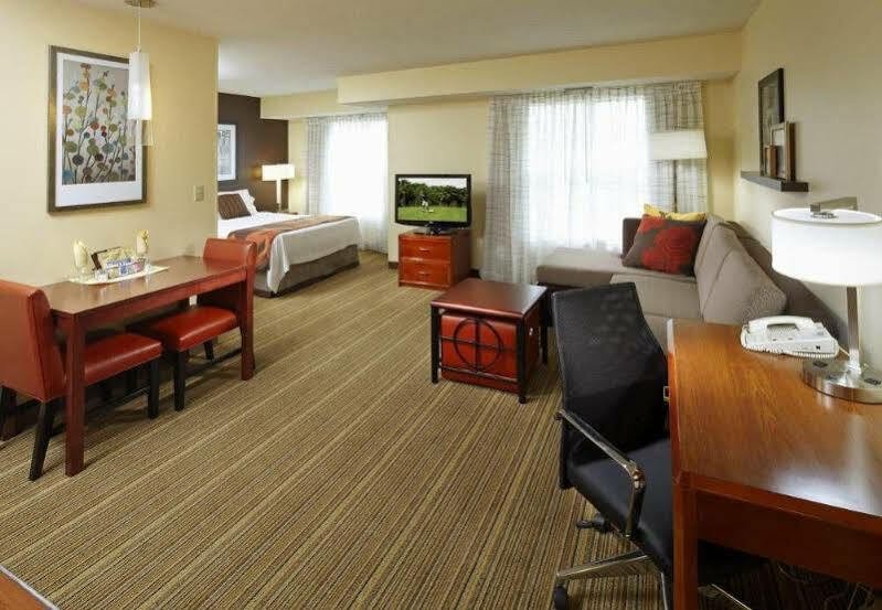 Residence Inn By Marriott State College Bagian luar foto